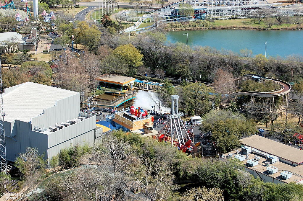 Six Flags Over Texas