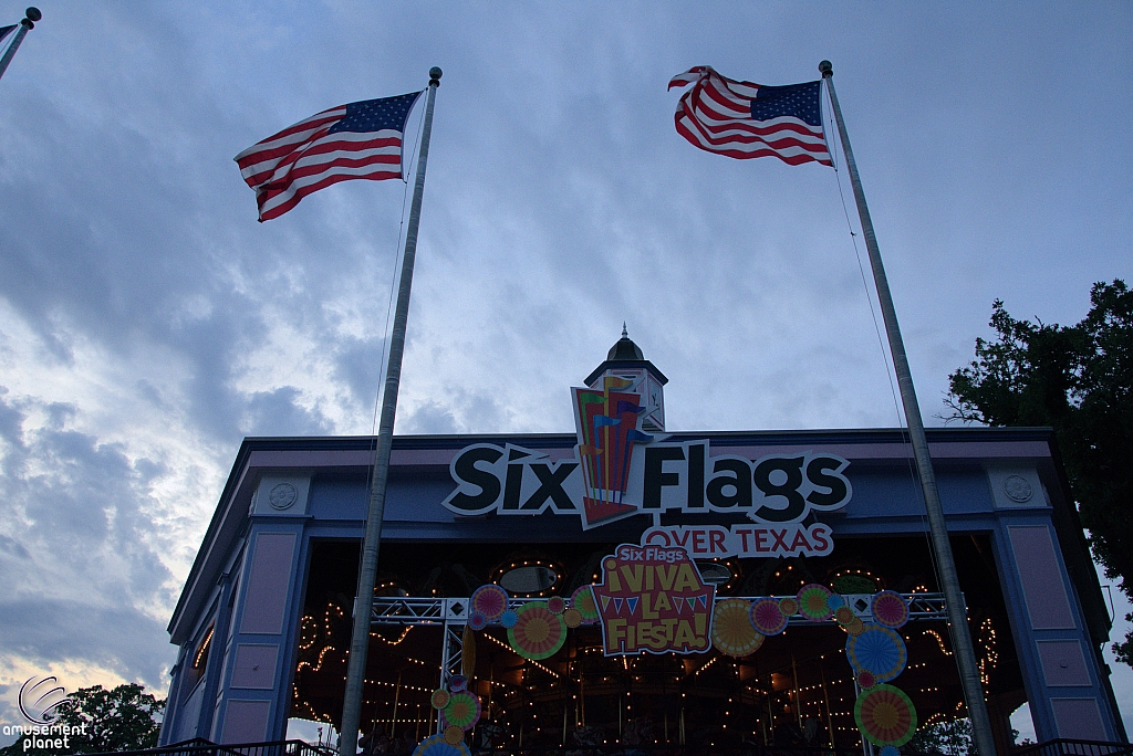 Six Flags Over Texas