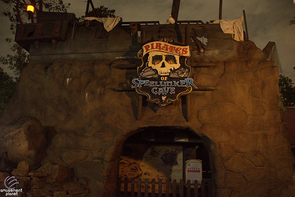 Pirates of Speelunker Cave