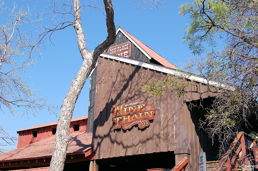 Runaway Mine Train