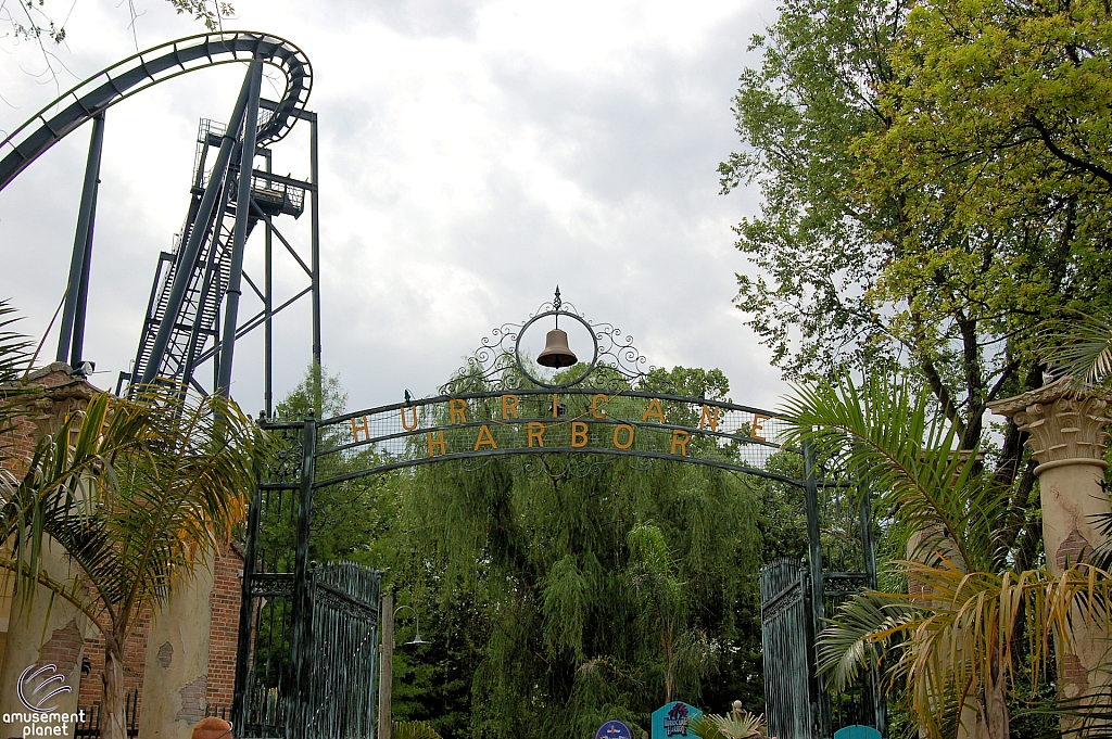 Six Flags St. Louis