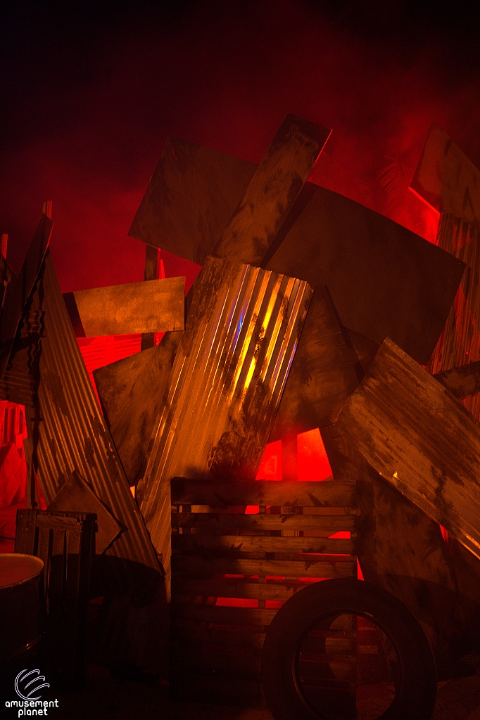 Howl-O-Scream 2025