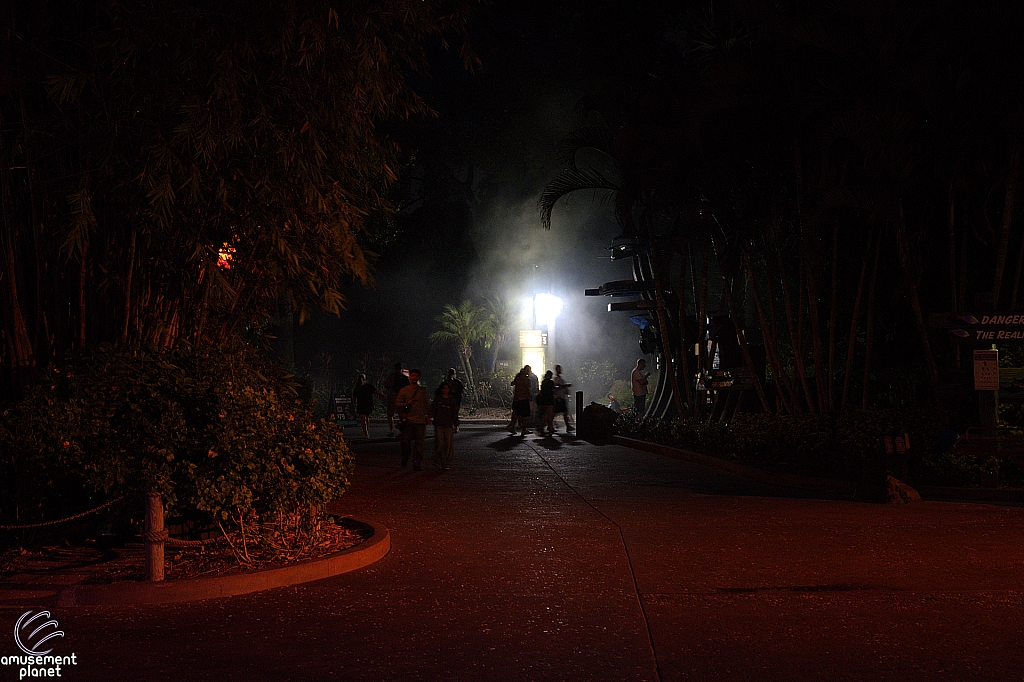 Howl-O-Scream 2025