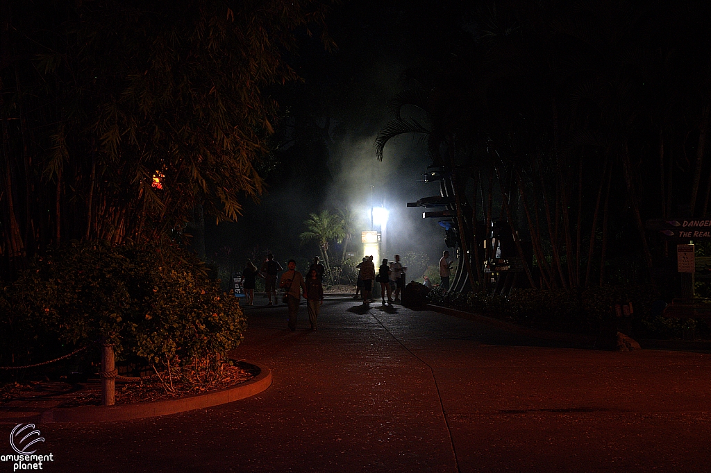 Howl-O-Scream 2025