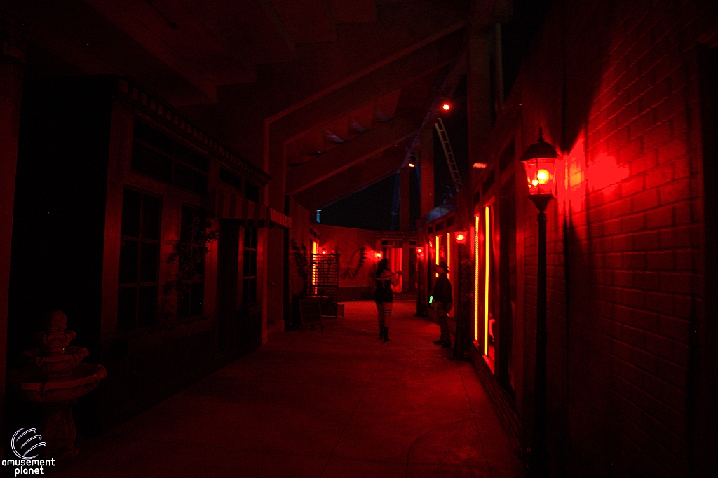 Howl-O-Scream 2025