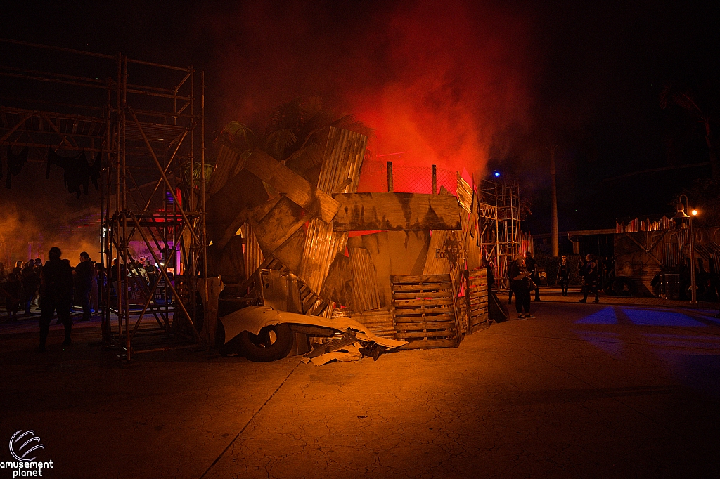 Howl-O-Scream 2025