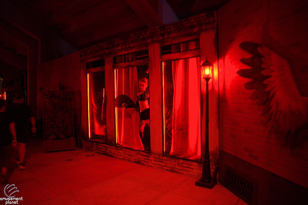 Howl-O-Scream 2025
