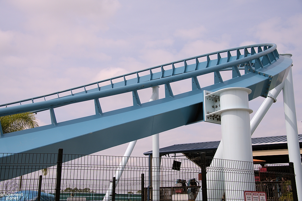 Pipeline: The Surf Coaster