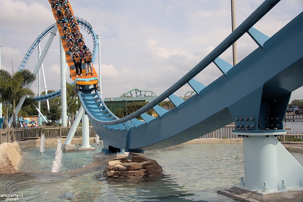 Pipeline: The Surf Coaster