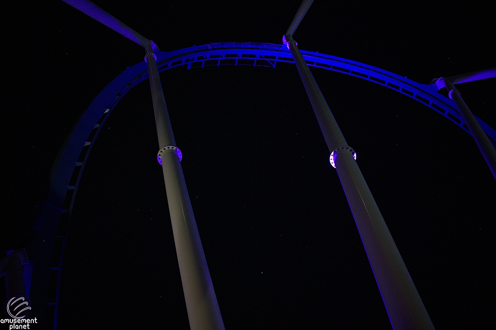 Pipeline: The Surf Coaster