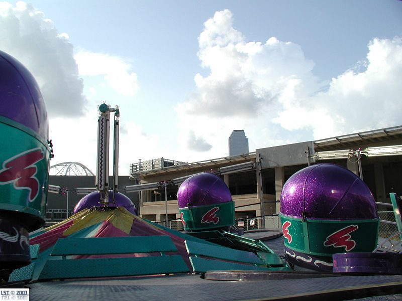 Tilt-A-Whirl