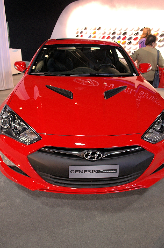 Genesis Coupe