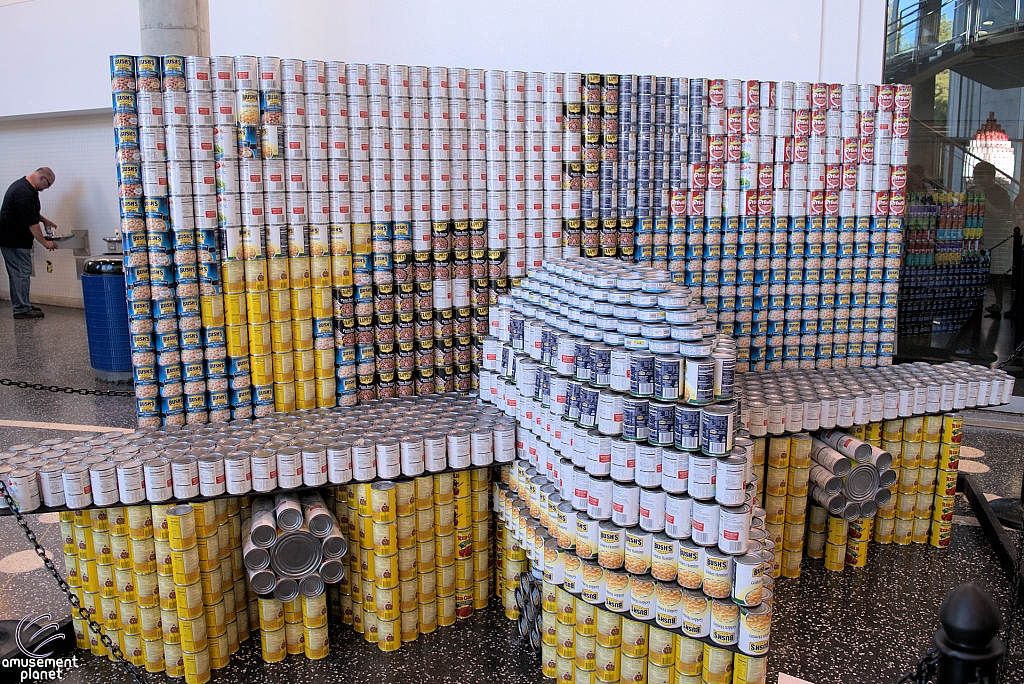 Canstruction