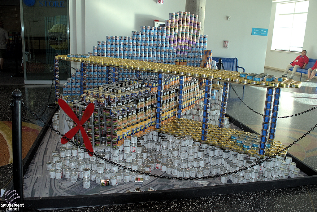 Canstruction