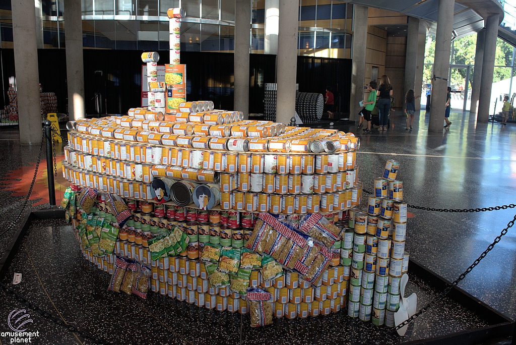 Canstruction