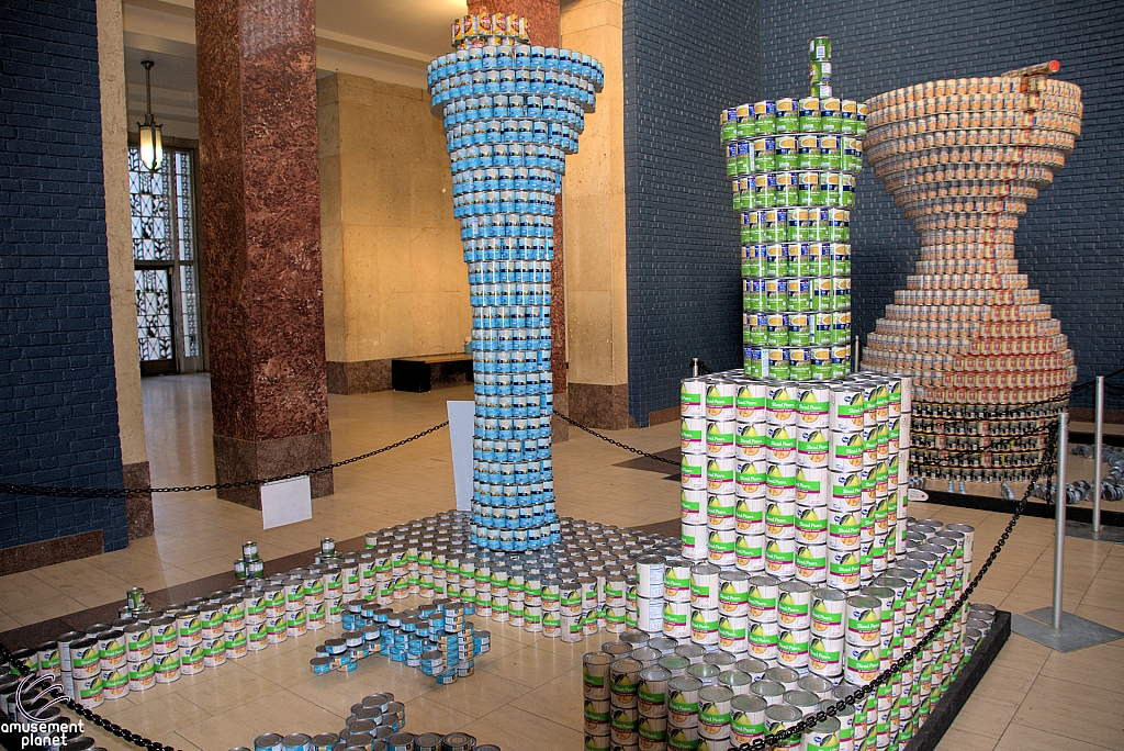 Canstruction