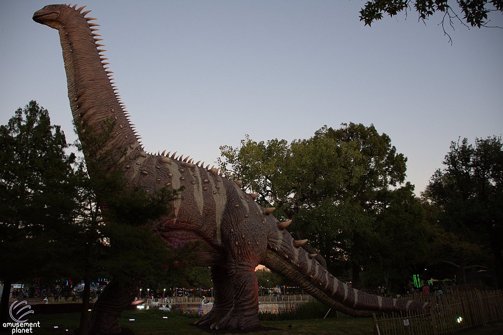 Dinosaurs at the Lagoon