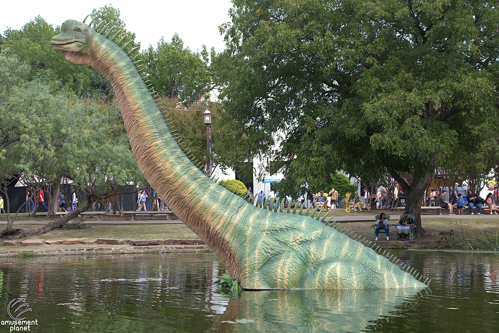 Dinosaurs at the Lagoon