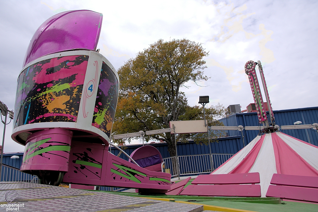 Tilt-A-Whirl