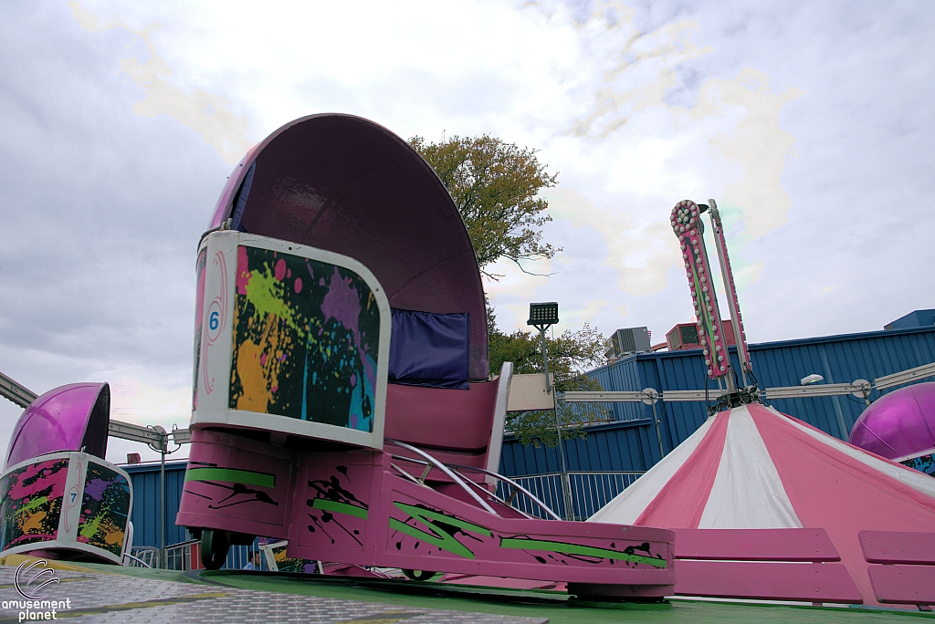 Tilt-A-Whirl