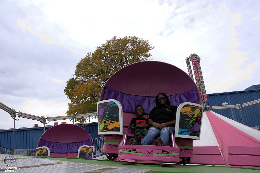 Tilt-A-Whirl