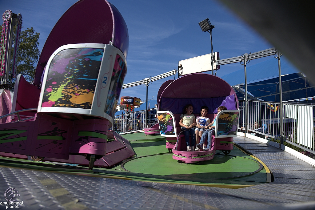 Tilt-A-Whirl