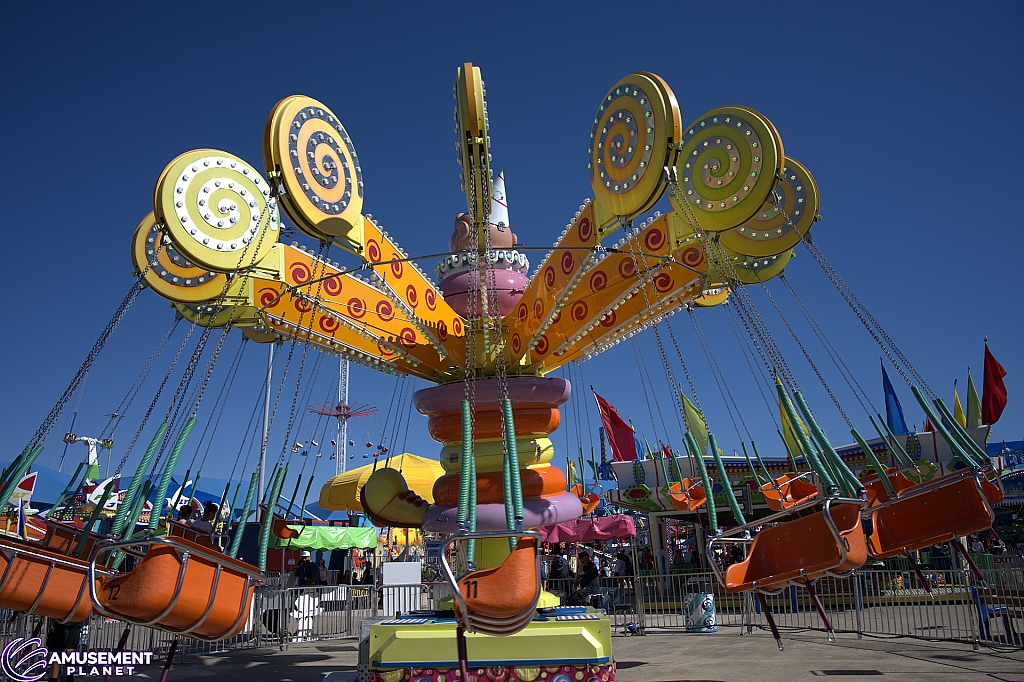 Lolli Swing