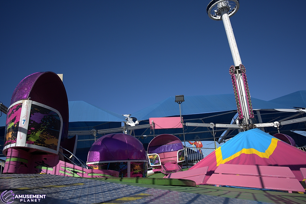 Tilt-A-Whirl
