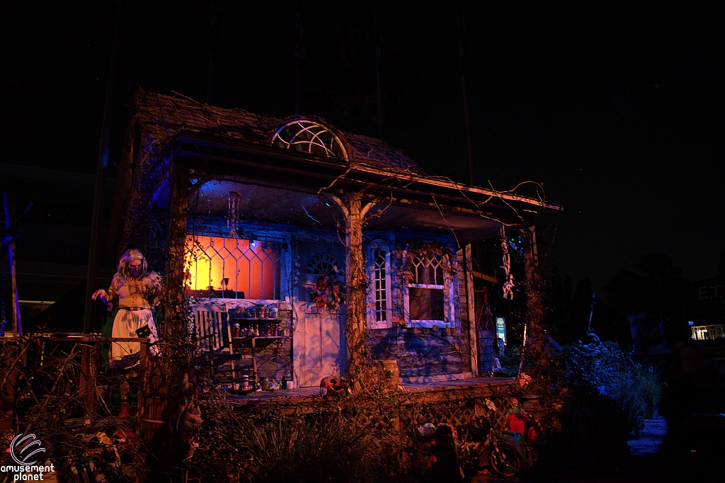 Halloween Horror Nights 2025