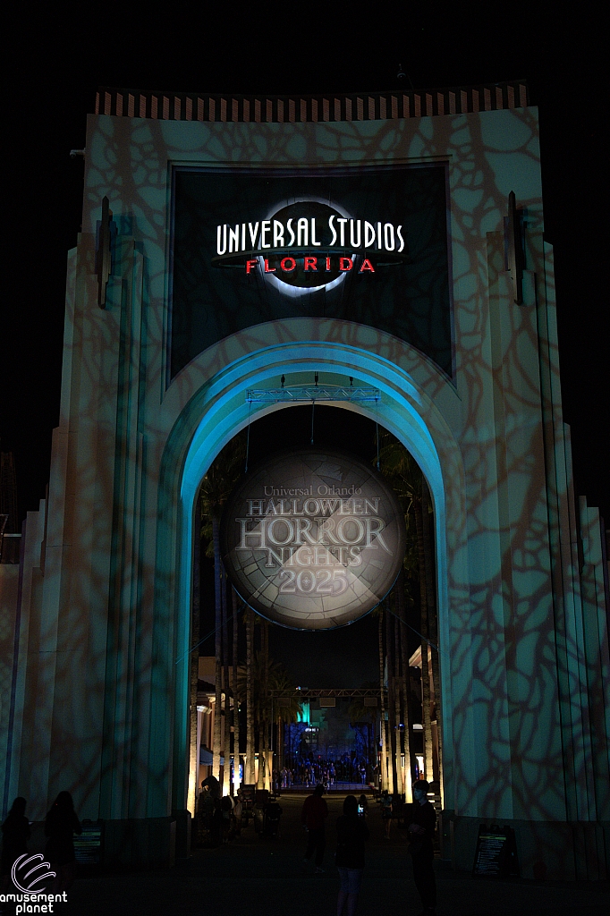 Halloween Horror Nights 2025
