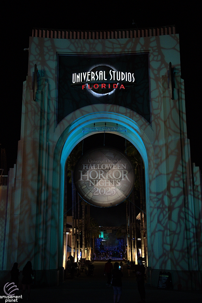 Halloween Horror Nights 2025