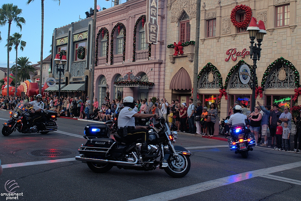 Macy's Holiday Parade 2015