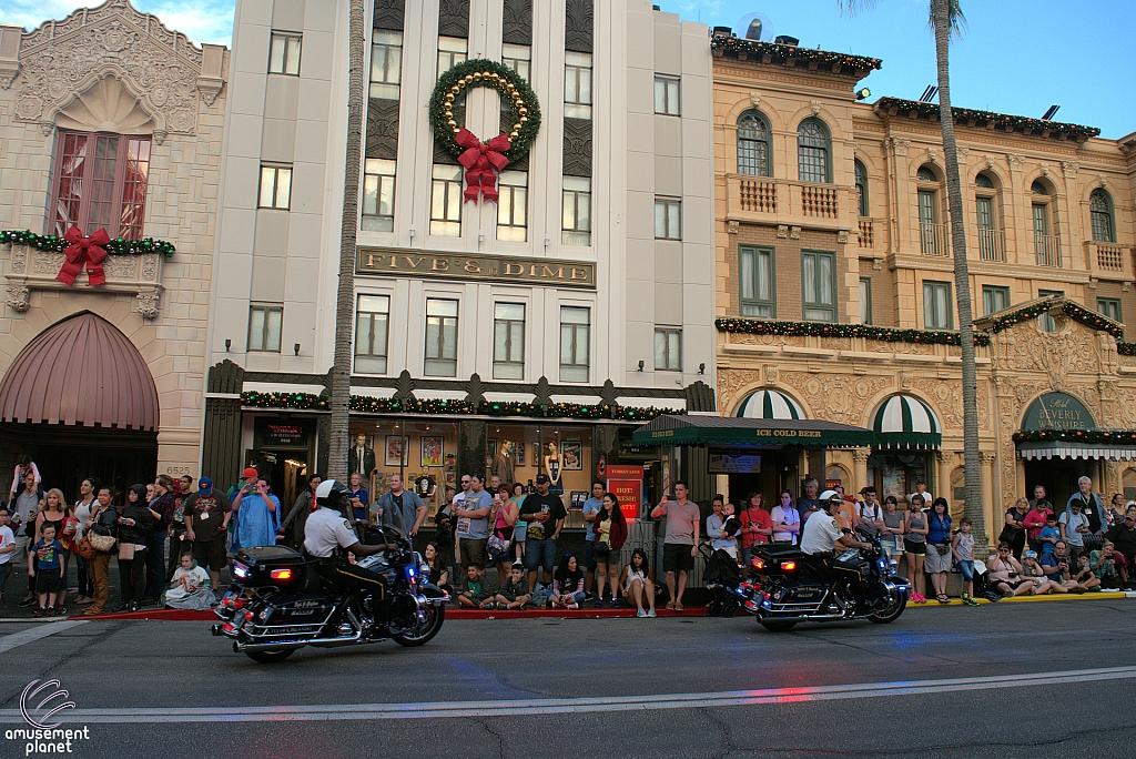 Macy's Holiday Parade 2015
