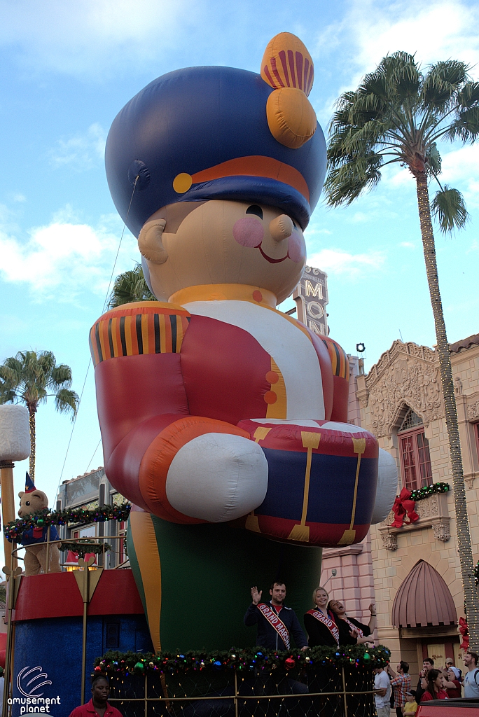 Macy's Holiday Parade 2015