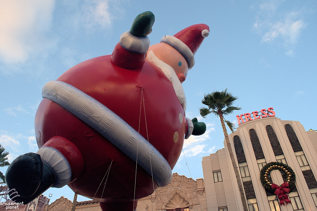 Macy's Holiday Parade 2015