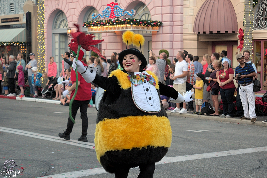 Macy's Holiday Parade 2015