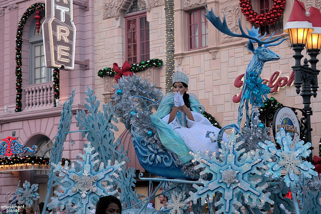 Macy's Holiday Parade 2015