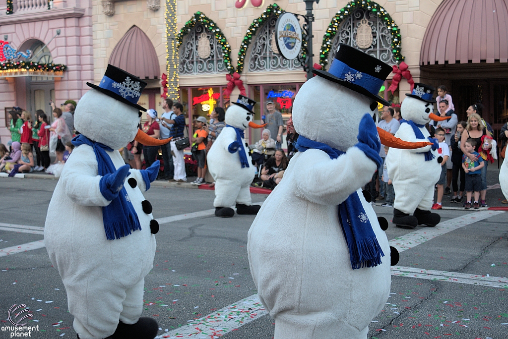 Macy's Holiday Parade 2015