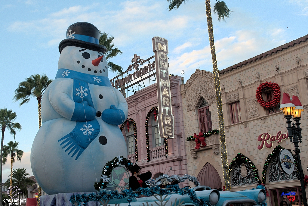 Macy's Holiday Parade 2015