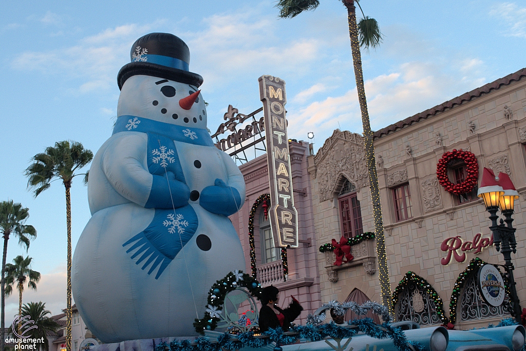 Macy's Holiday Parade 2015