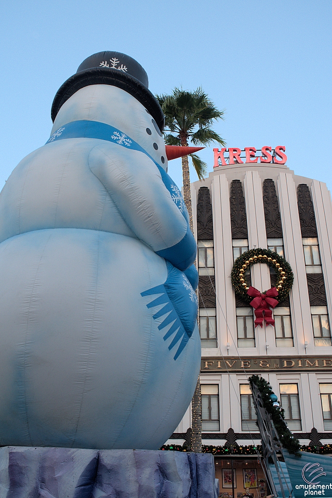 Macy's Holiday Parade 2015