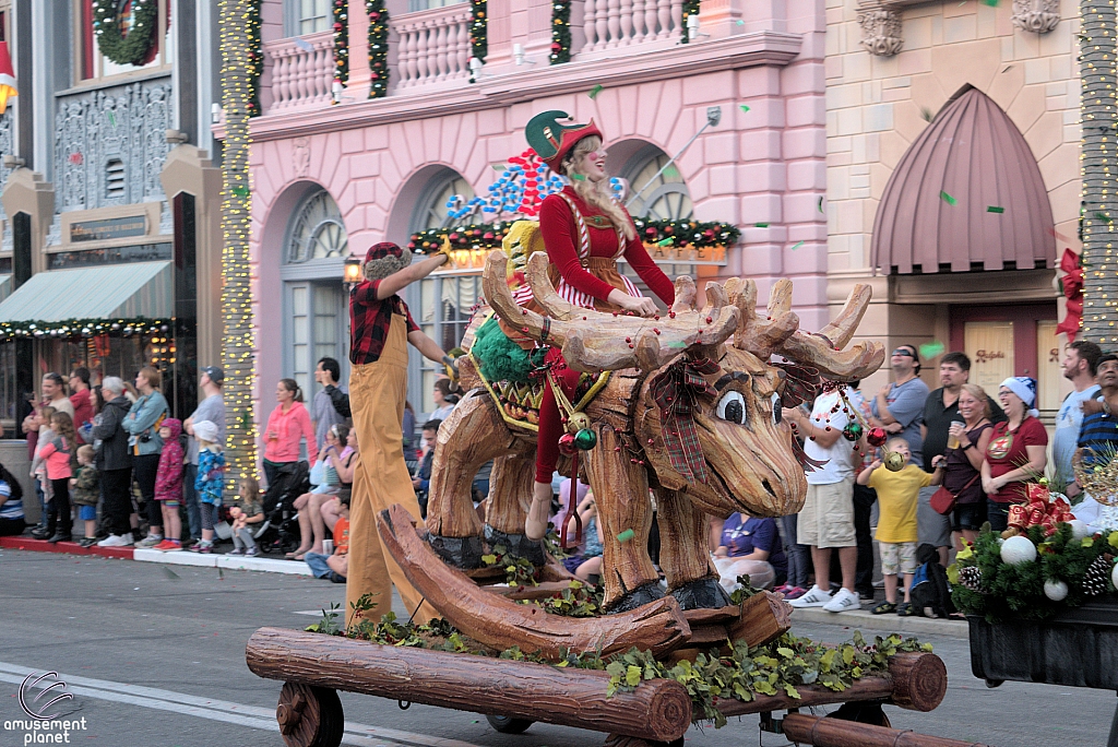 Macy's Holiday Parade 2015
