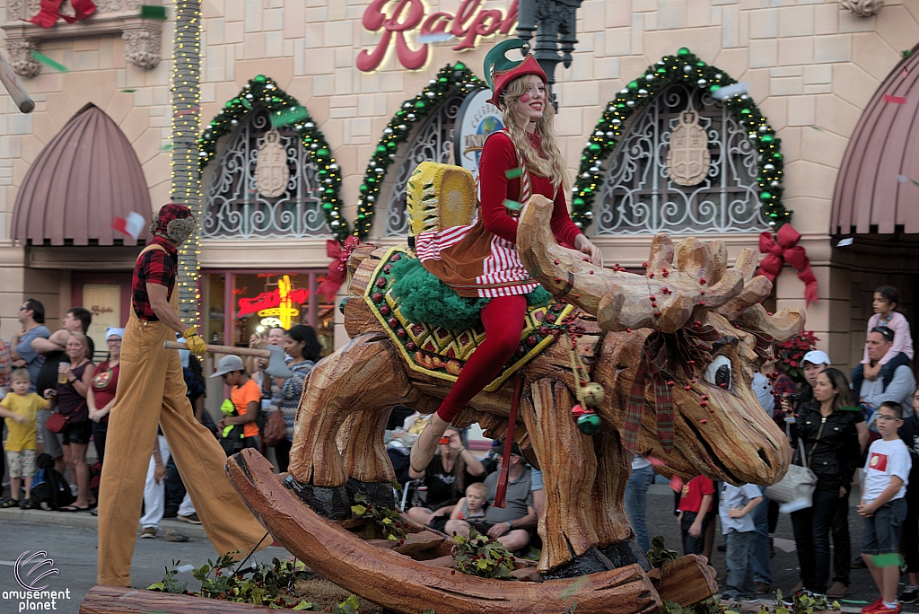 Macy's Holiday Parade 2015