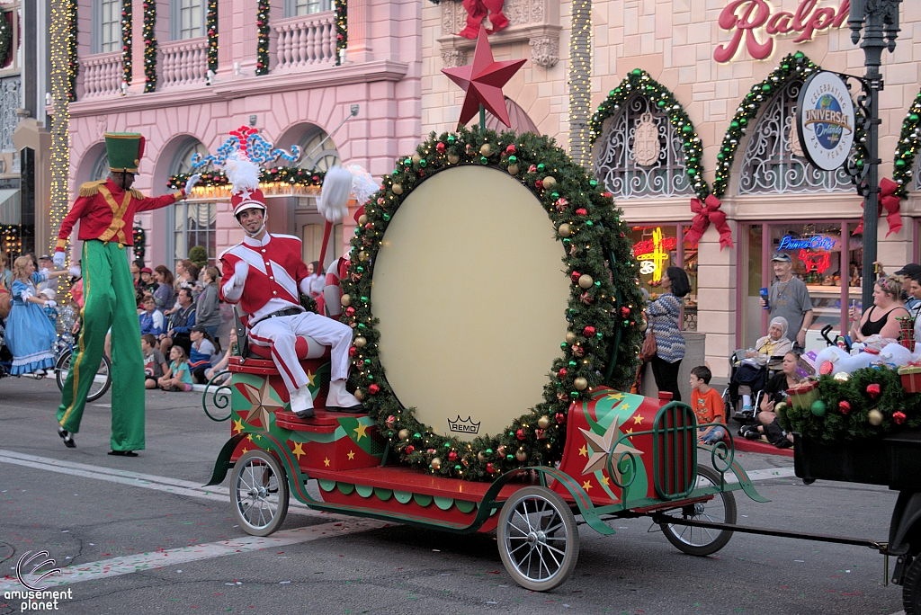 Macy's Holiday Parade 2015