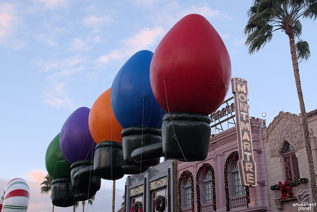 Macy's Holiday Parade 2015