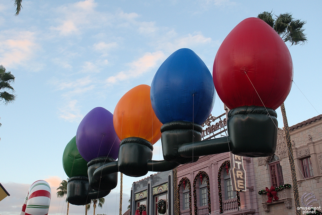 Macy's Holiday Parade 2015