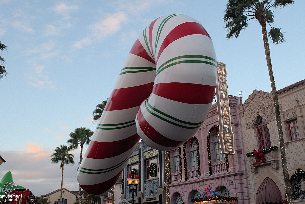 Macy's Holiday Parade 2015