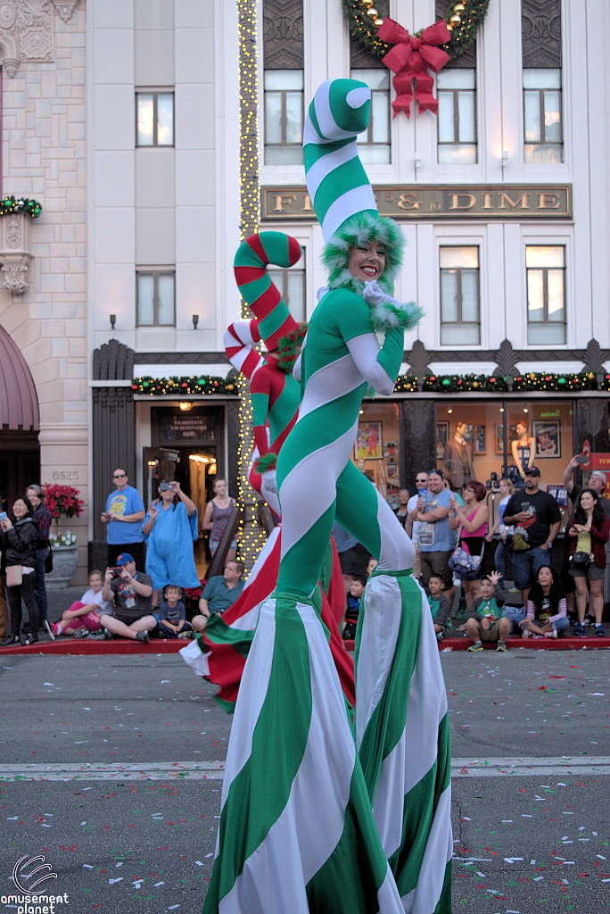 Macy's Holiday Parade 2015