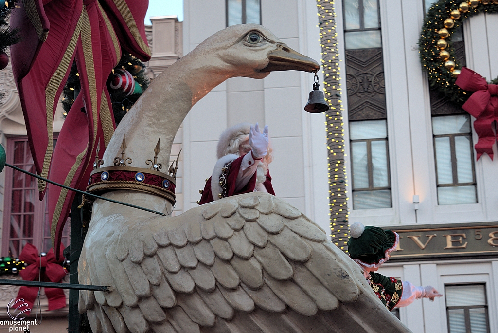 Macy's Holiday Parade 2015