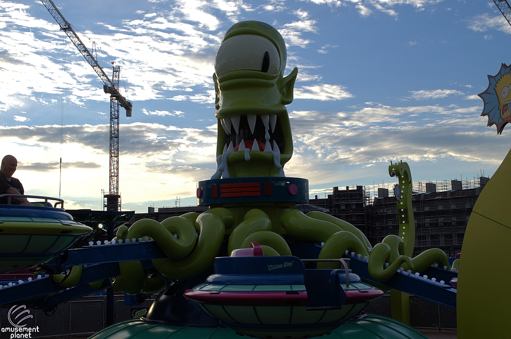 Kang & Kodos' Twirl 'n' Hurl